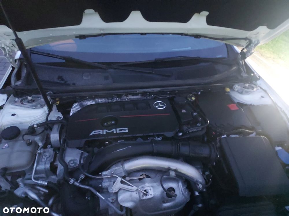 Mercedes-Benz CLA AMG 35 4Matic Shooting B AMG Speedshift 7G-DCT - 18