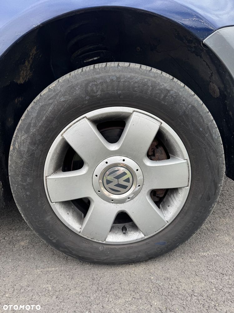 Volkswagen Caddy Life - 37