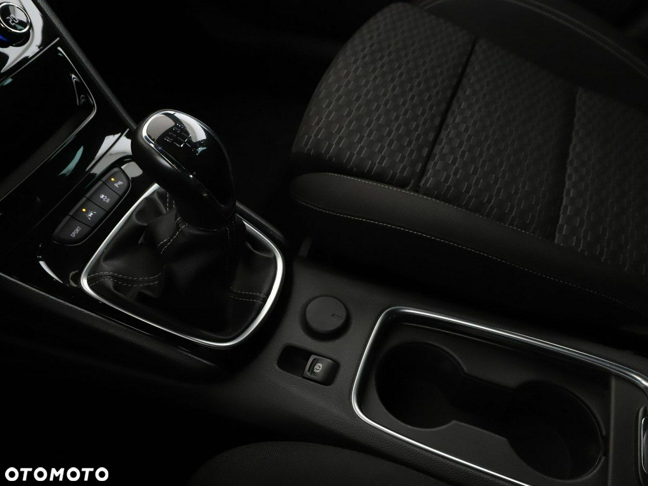 Opel Astra 1.4 Turbo Dynamic - 29