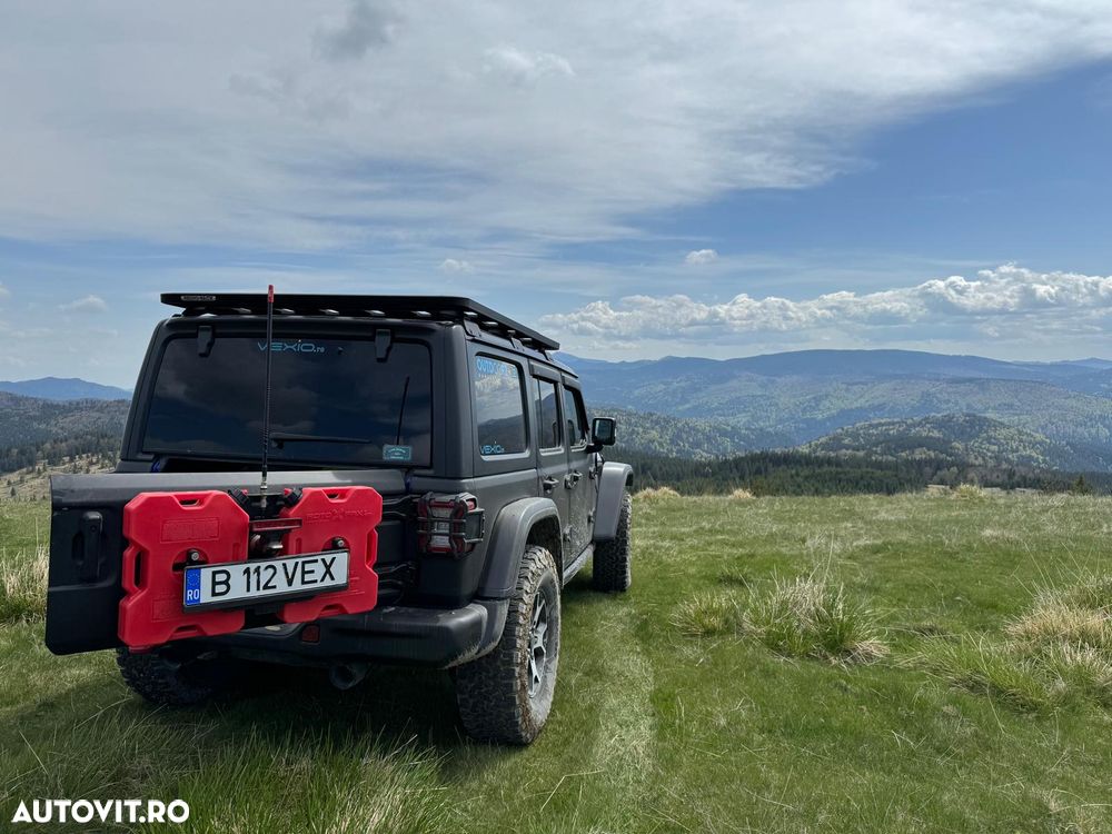 Jeep Wrangler - 3
