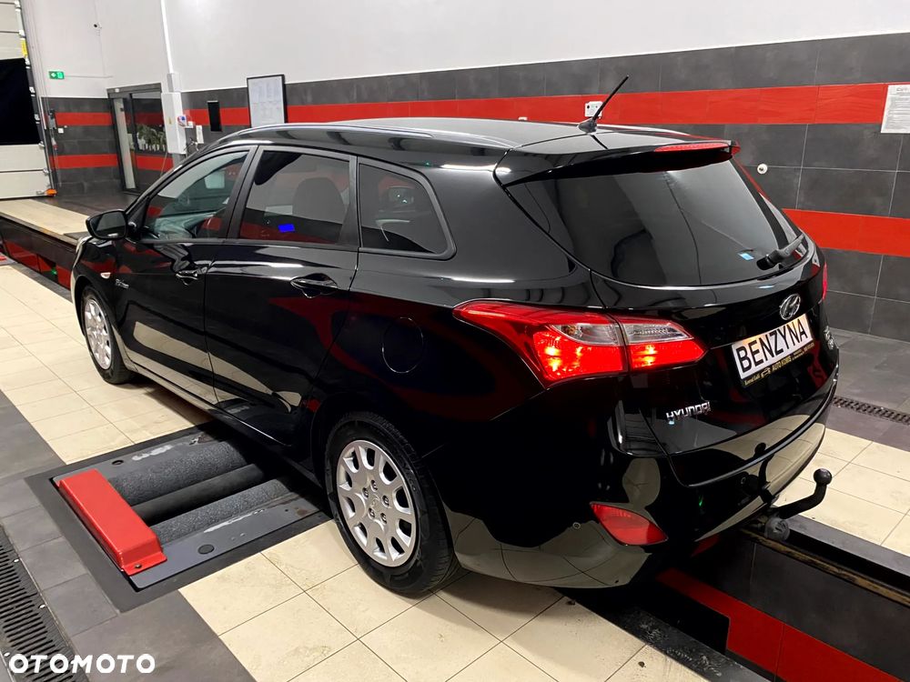 Hyundai i30 1.6 GDI BlueDrive Premium - 11