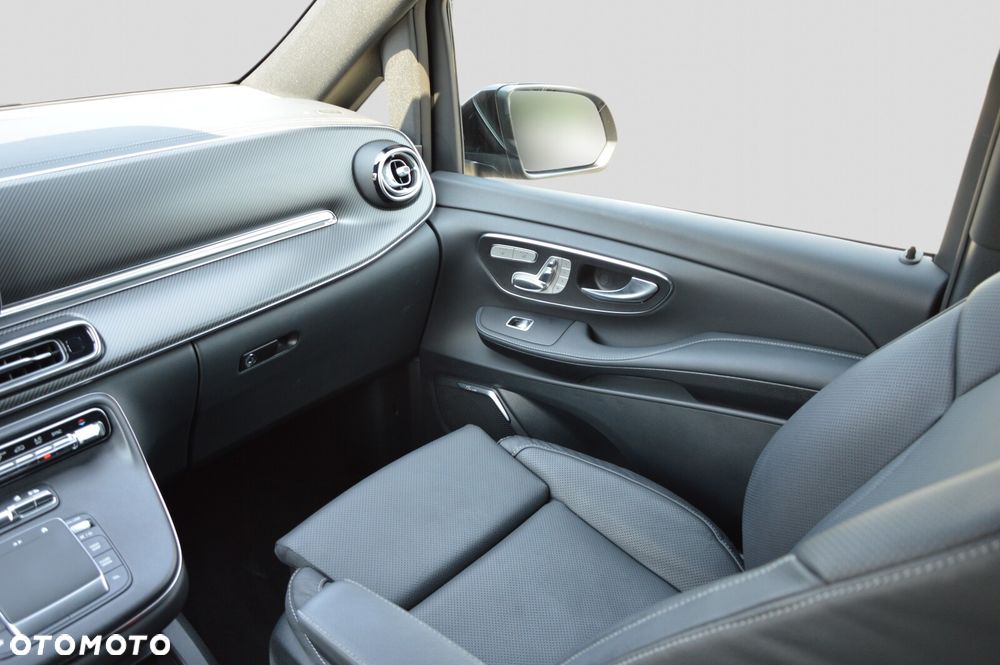 Mercedes-Benz Klasa V 300 d 4-Matic 9G-Tronic Avantgarde (d³ugi) - 23