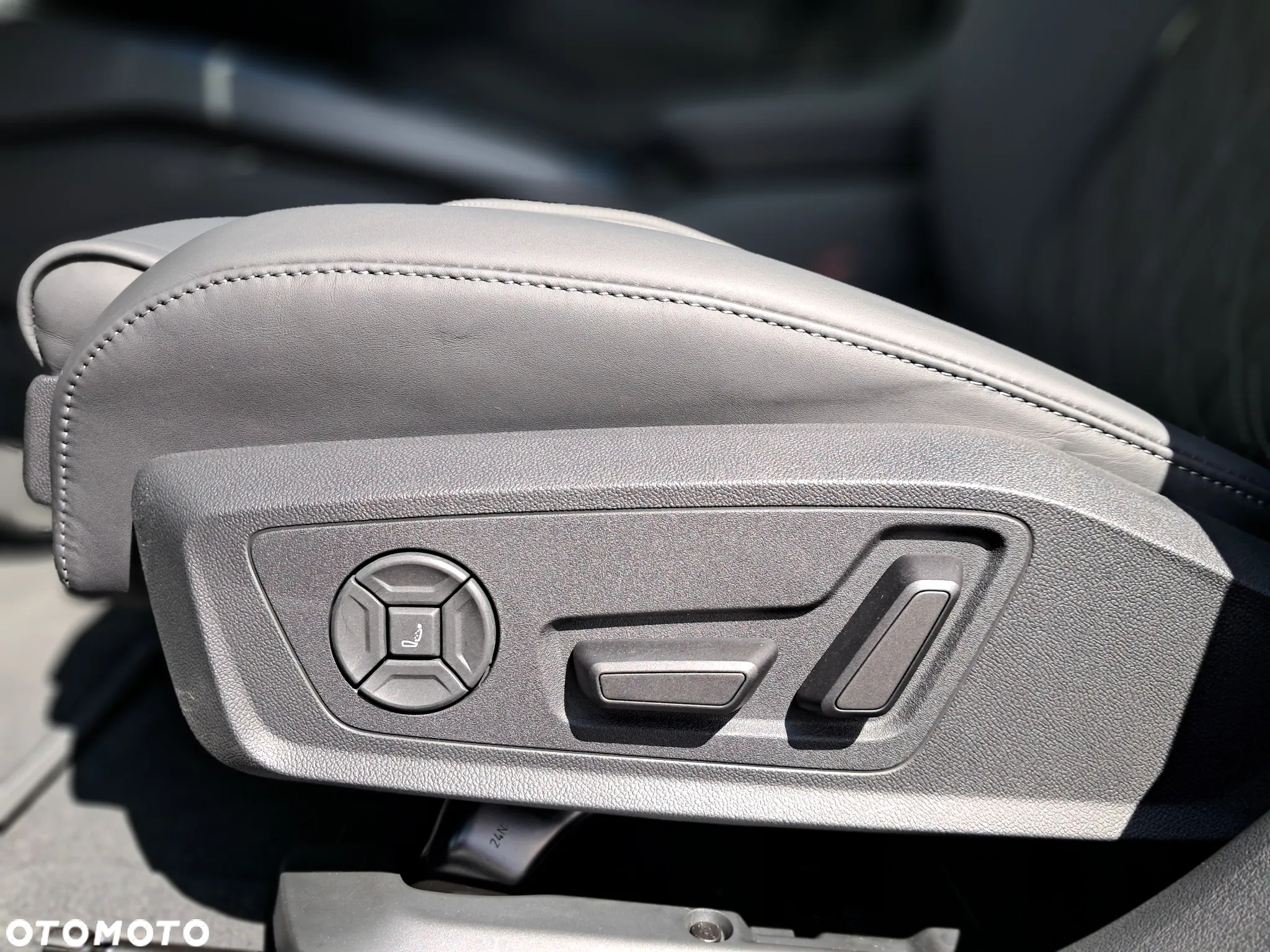 Audi A6 - 13