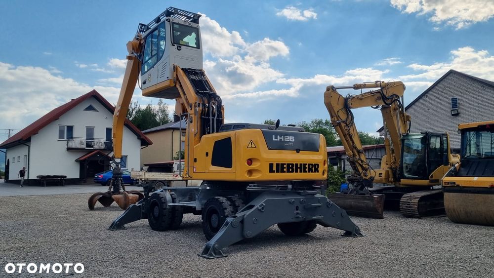 Liebherr LH 26M Litronic/ Maszyna sprowadzona - 5