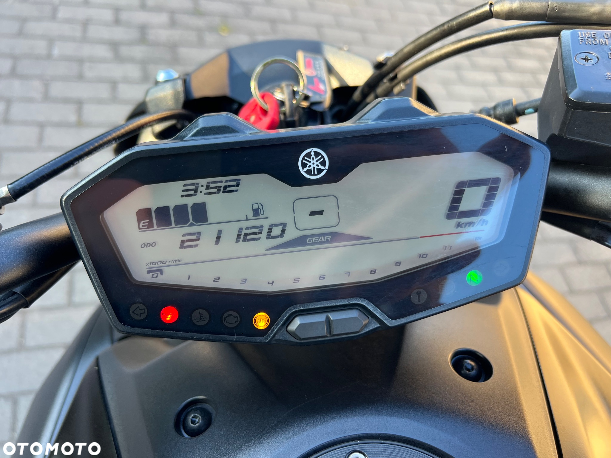 Yamaha MT - 8