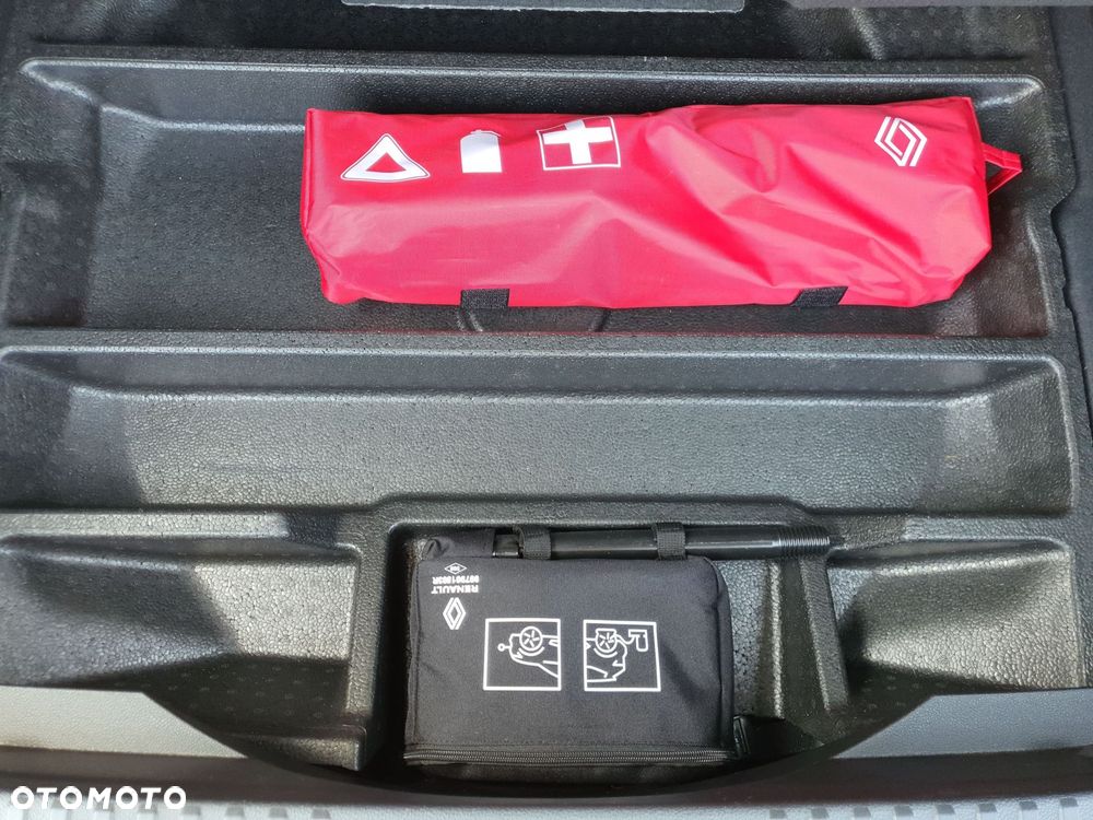 Renault Austral 1.3 TCe mHEV Iconic esprit Alpine - 28