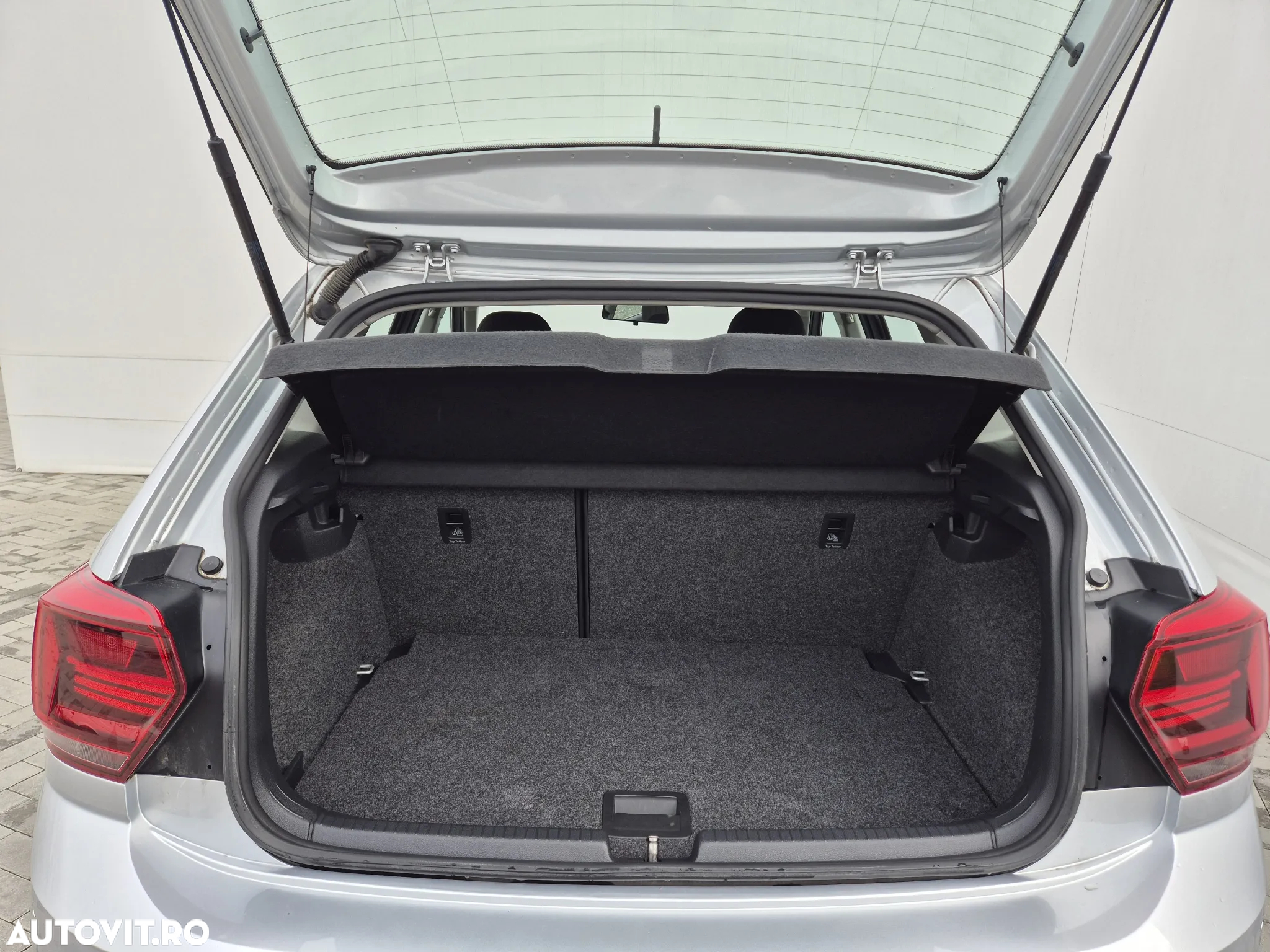 Volkswagen Polo 1.0 TSI DSG Comfortline - 26