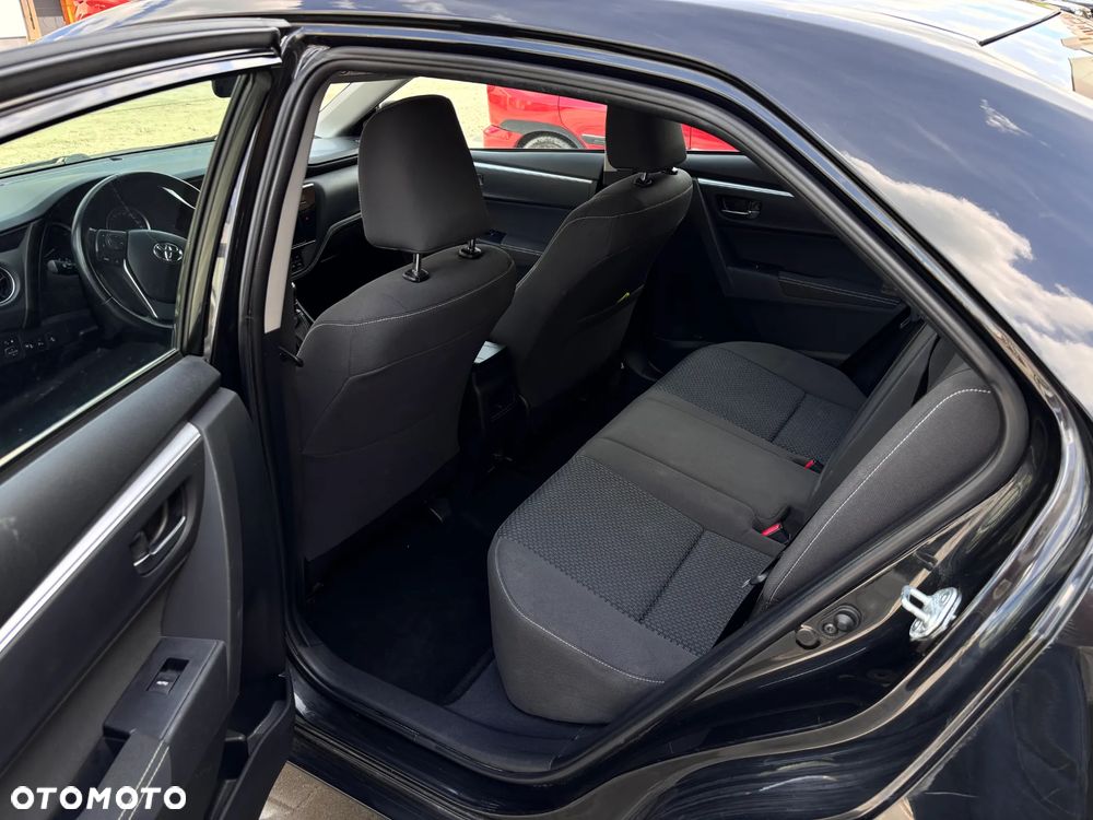 Toyota Corolla 1.6 Premium - 4