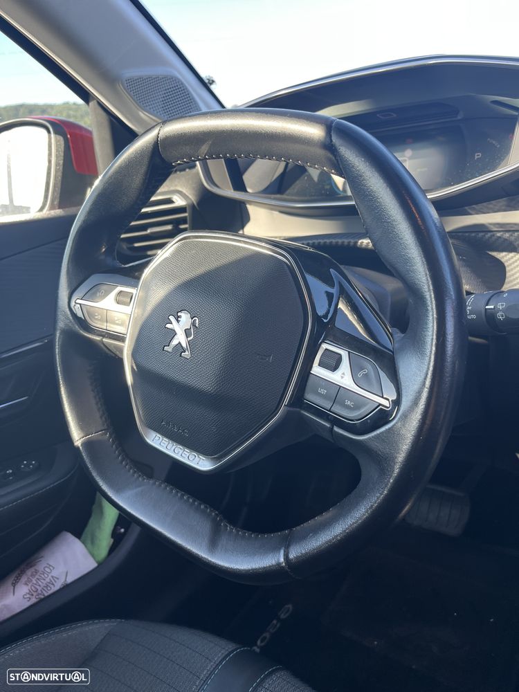 Peugeot e-208 50 kWh Allure Pack - 11