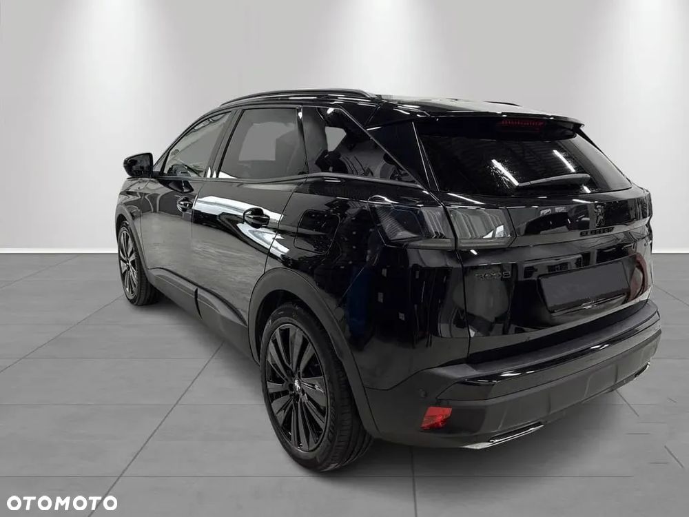 Peugeot 3008 1.6 PureTech HYbrid4 GT Line S&S EAT8 - 5