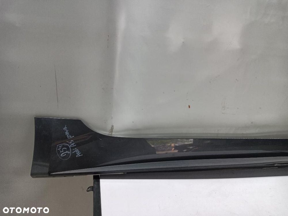LISTWA PROGOWA PRAWA AUDI A5 8W8853860 - 2