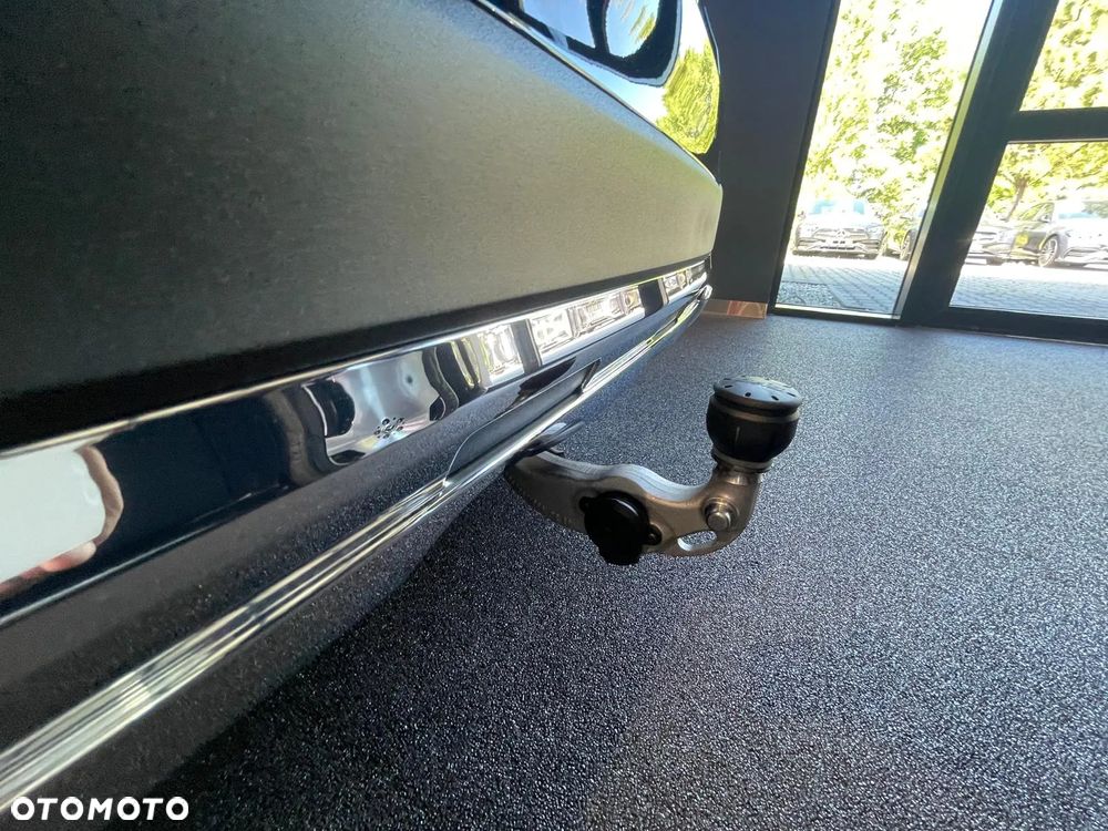 Mercedes-Benz GLC - 9