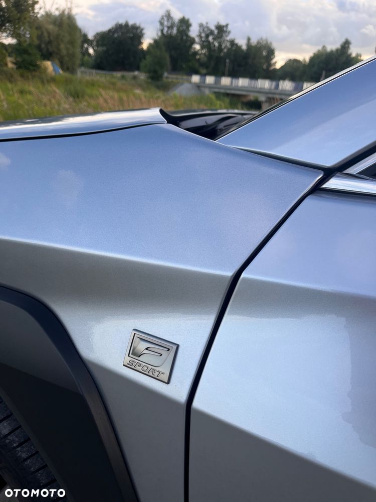 Lexus UX 250h GPF F Sport Design 2WD - 20