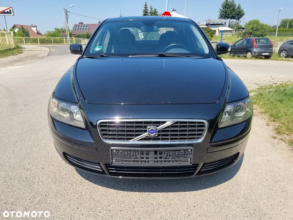 Volvo S40 1.6 - 15