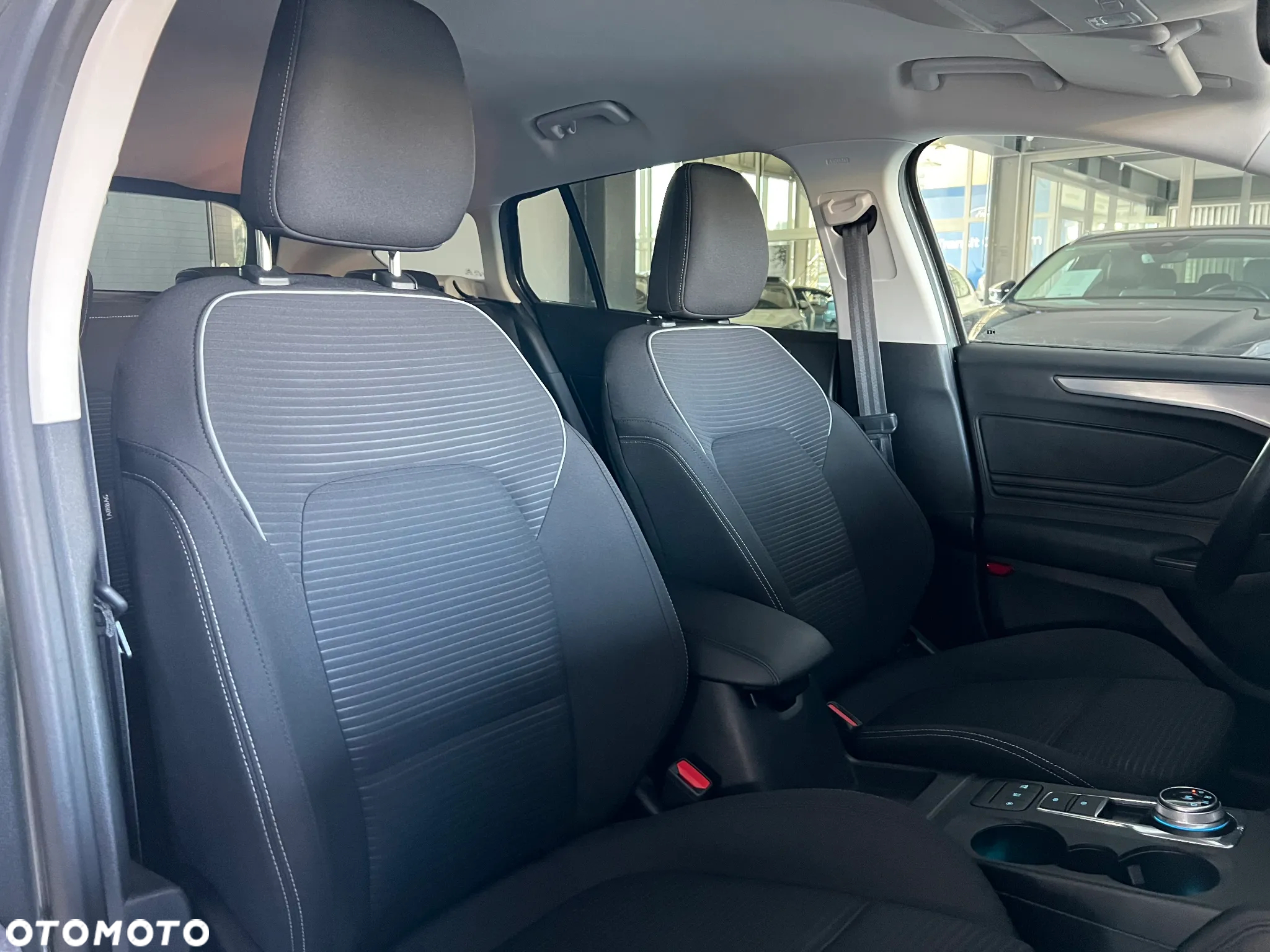 Ford Focus 1.0 EcoBoost Titanium - 36