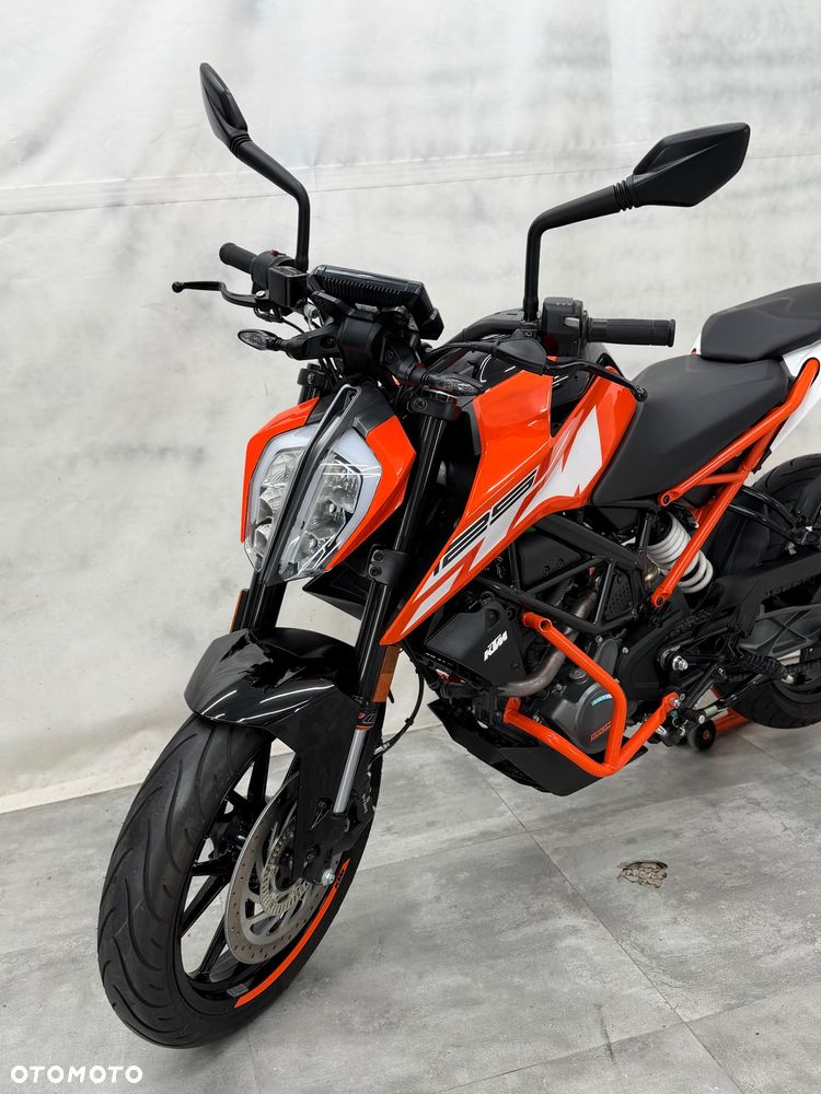 KTM Duke 125 - 19