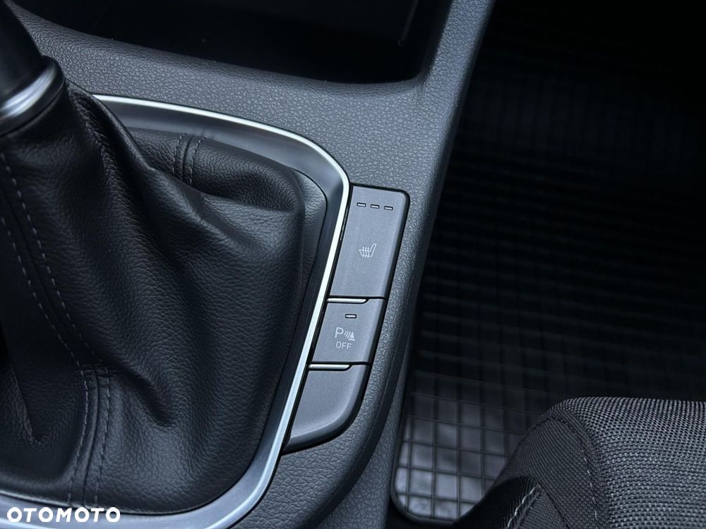 Hyundai i30 1.0 T-GDI Smart - 26