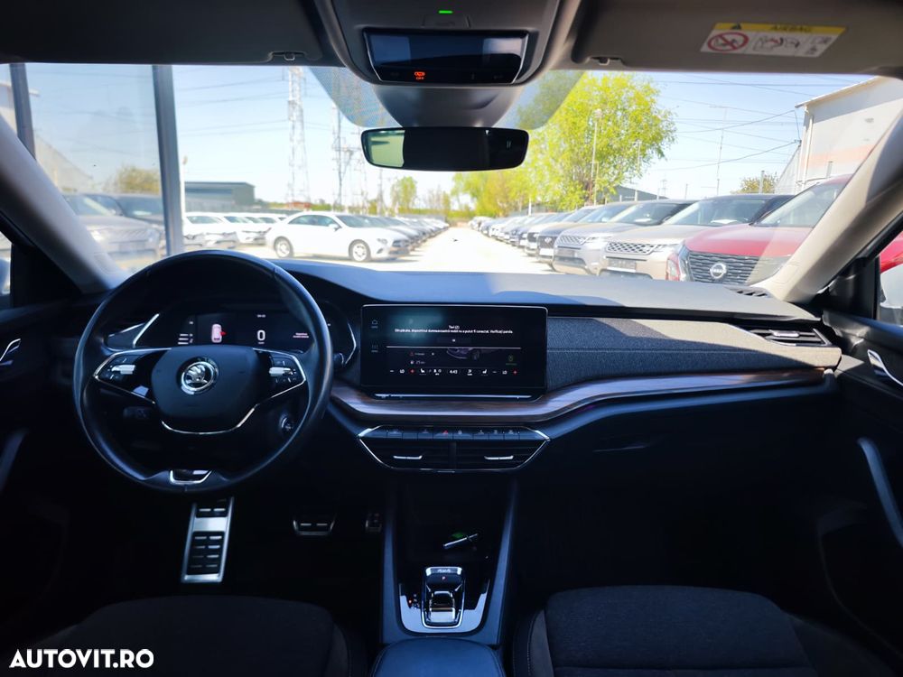 Skoda Octavia 2.0 TDI DSG 4X4 Scout - 4