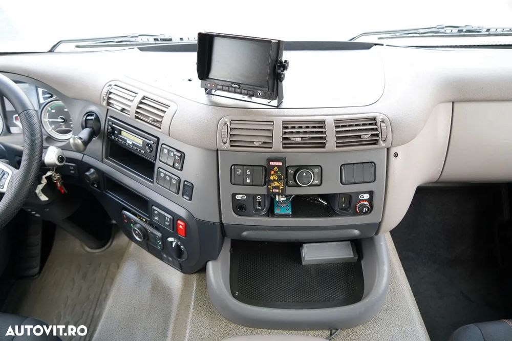 DAF CF 450 / 6x2 / LIVRARE / HDS FASSI F 245 / 6x EXTENSIE - 17 M / ROTARE / RADIOCOMANDĂ / EURO 6 / 2018 - 31