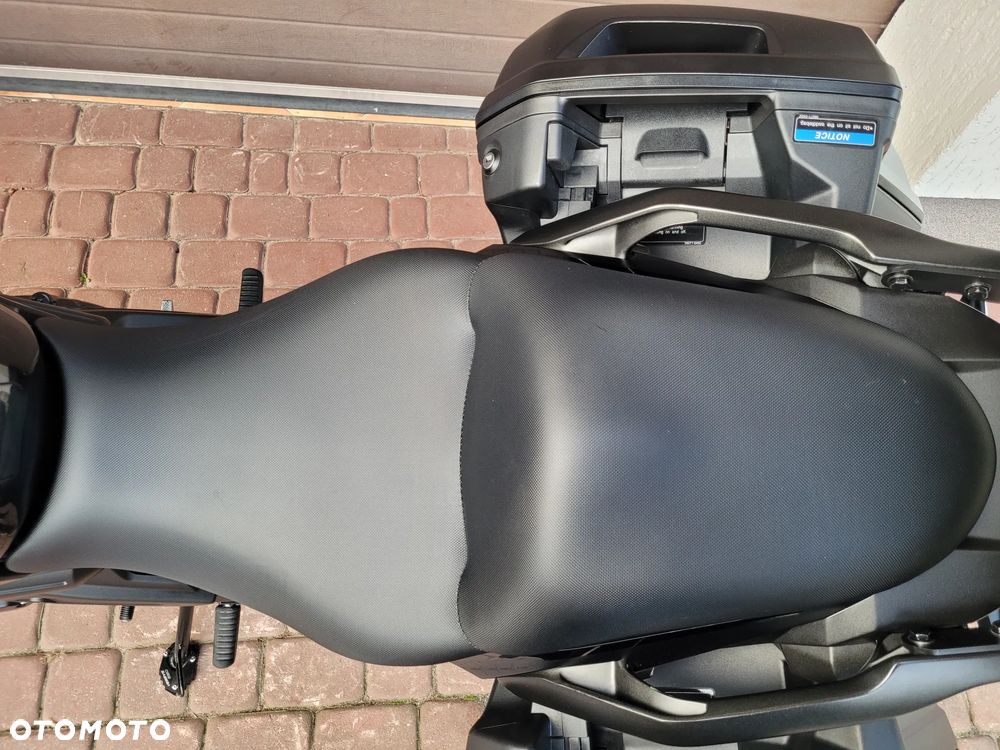 Kawasaki Versys 650 - 22