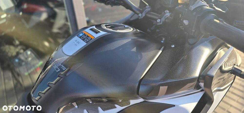 Kawasaki Versys 1000 - 13