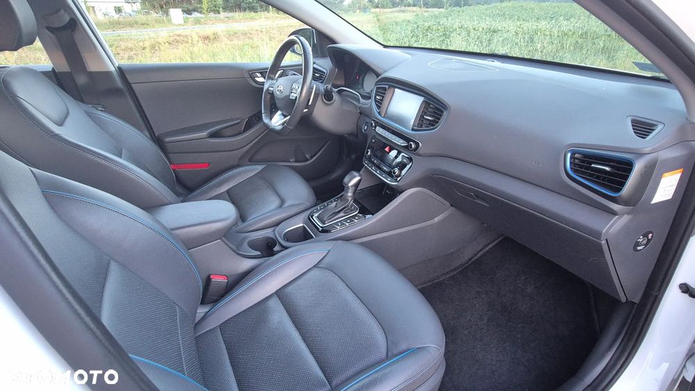 Hyundai IONIQ 1.6 GDI Premium - 7