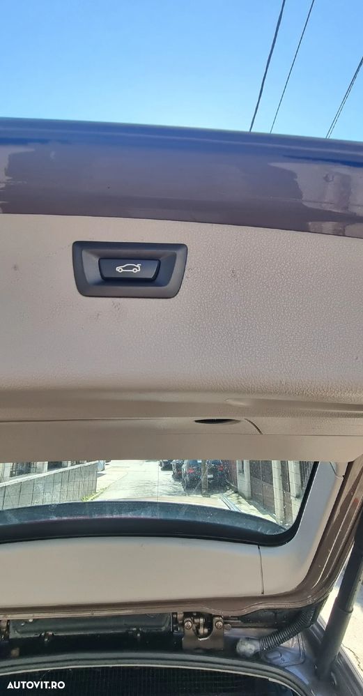 BMW Seria 3 320d Efficient Dynamic Edition Sport Line - 7