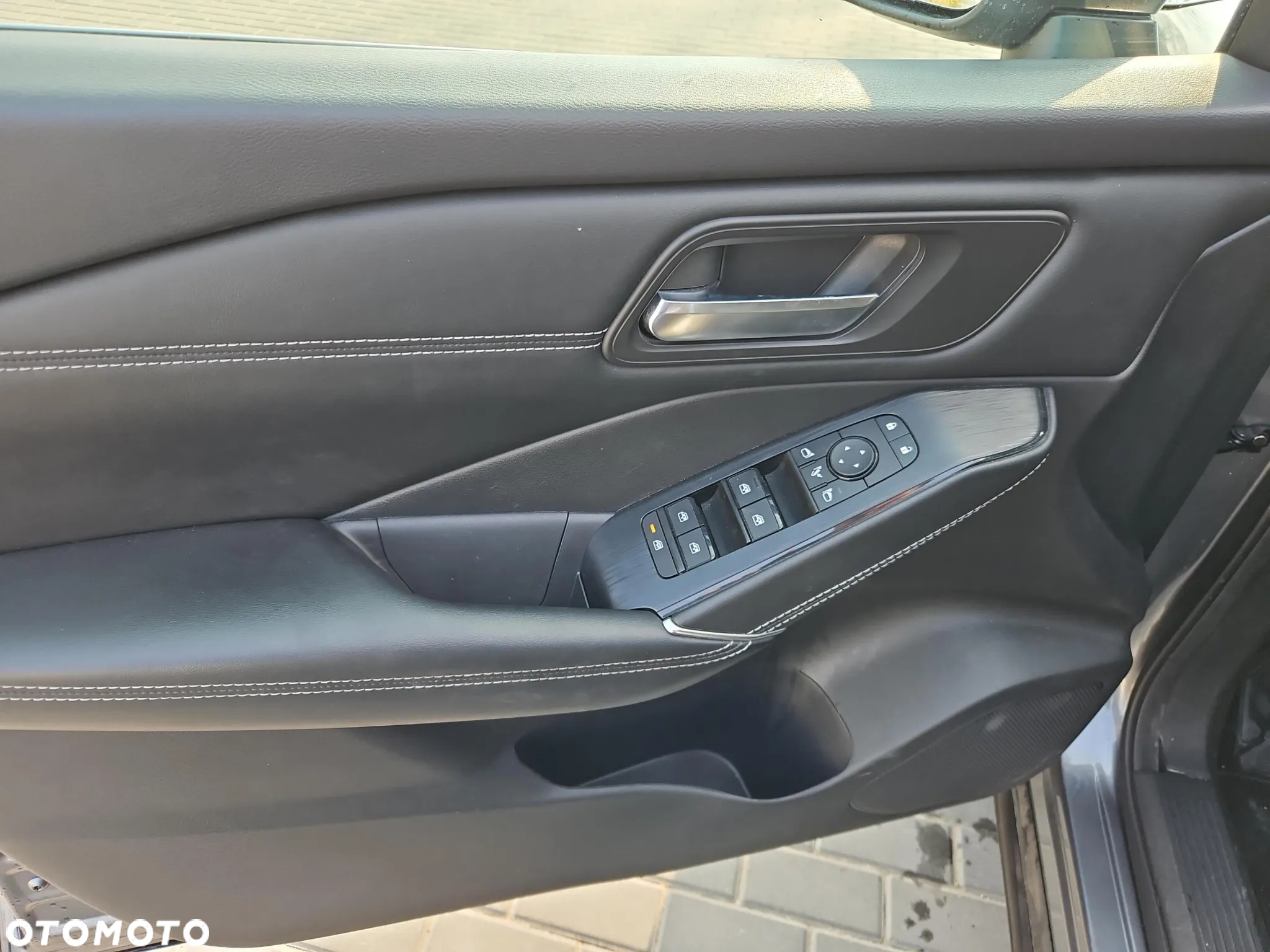 Nissan Qashqai 1.3 DIG-T mHEV N-Connecta - 11