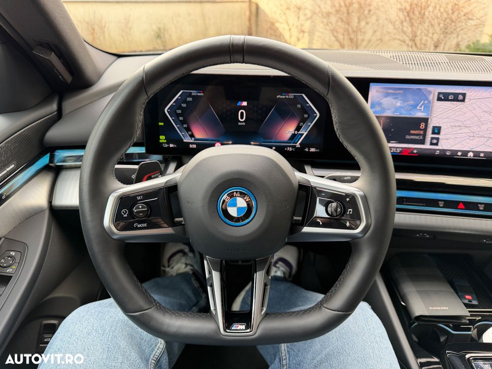 BMW i5 eDrive40 - 28
