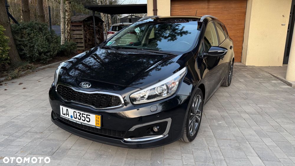 Kia Ceed 1.6 CRDi 136 ISG Platinum Edition - 9
