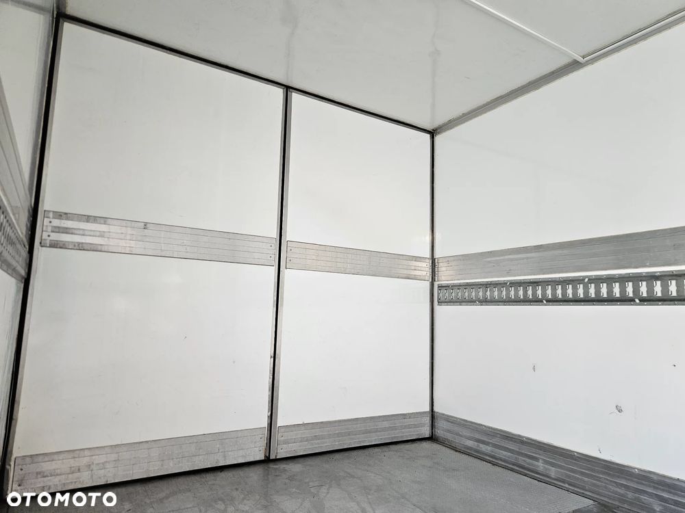 Iveco Daily - 12