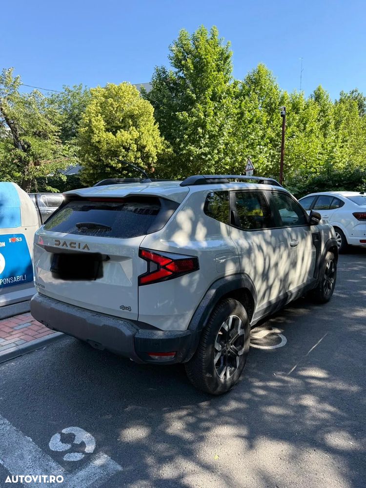 Dacia Duster TCe 130 4X4 MHEV Extreme - 3