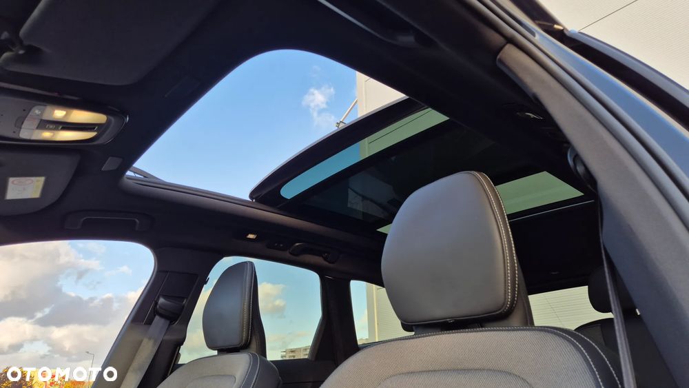 Volvo XC 60 T6 Plug-In Hybrid AWD Plus Bright - 12