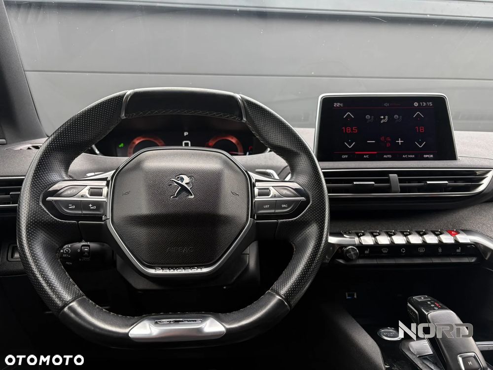 Peugeot 5008 THP 165 EAT6 Allure - 16