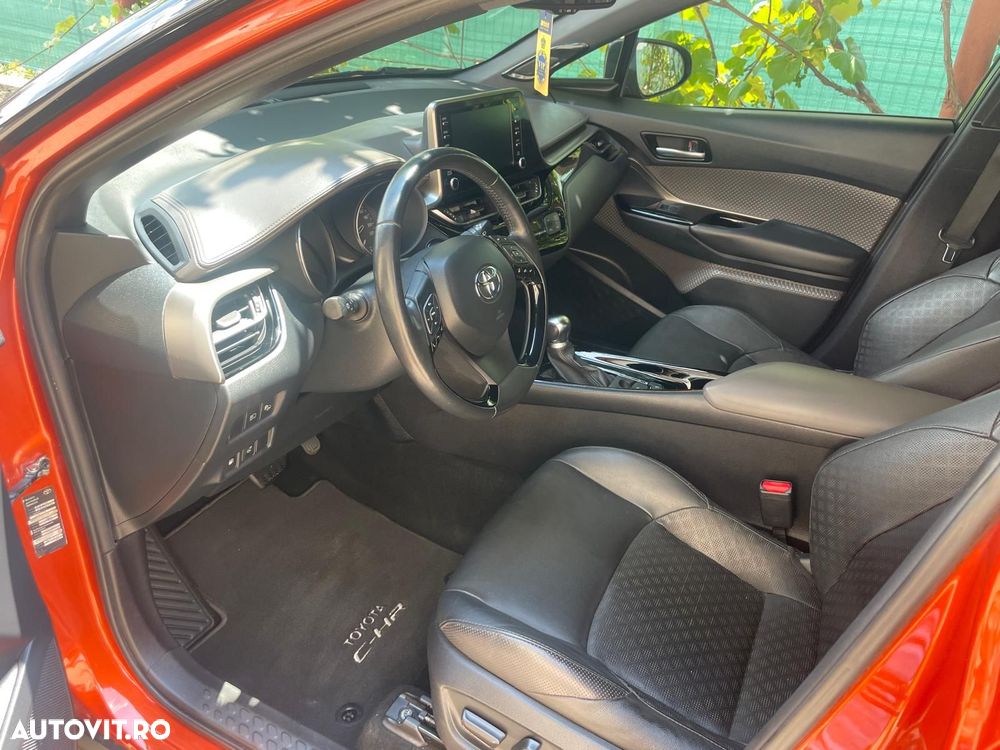 TOYOTA C-HR 2020 — imagine 3