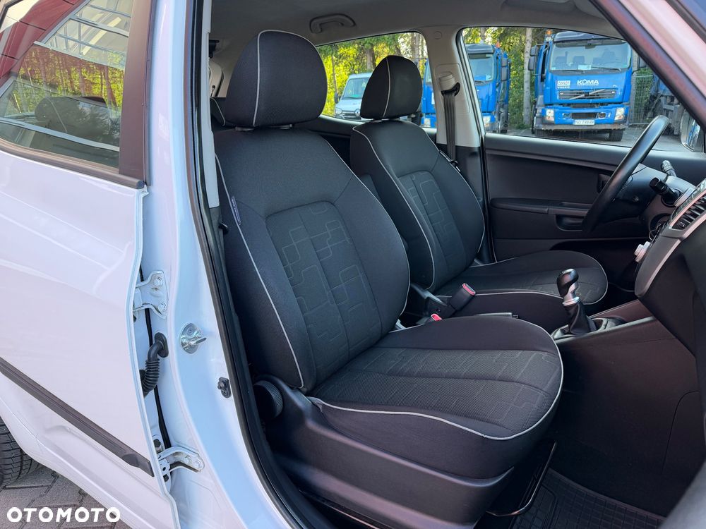 Kia Venga 1.4 M - 14