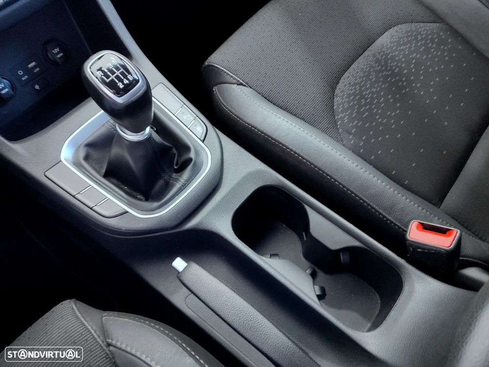 Hyundai i30 CW - 24