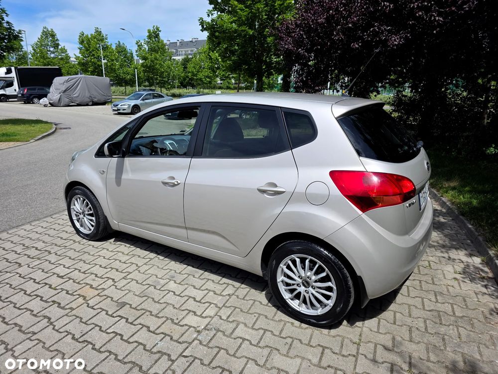 Kia Venga 1.4 L - 2