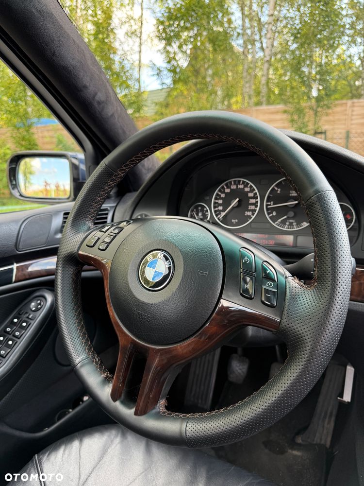 BMW Seria 5 530d - 25