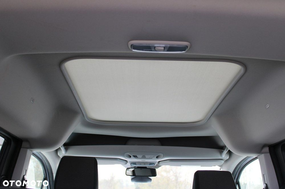 Ford Tourneo Connect - 15