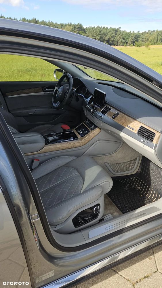 Audi A8 4.2 FSI Quattro - 9