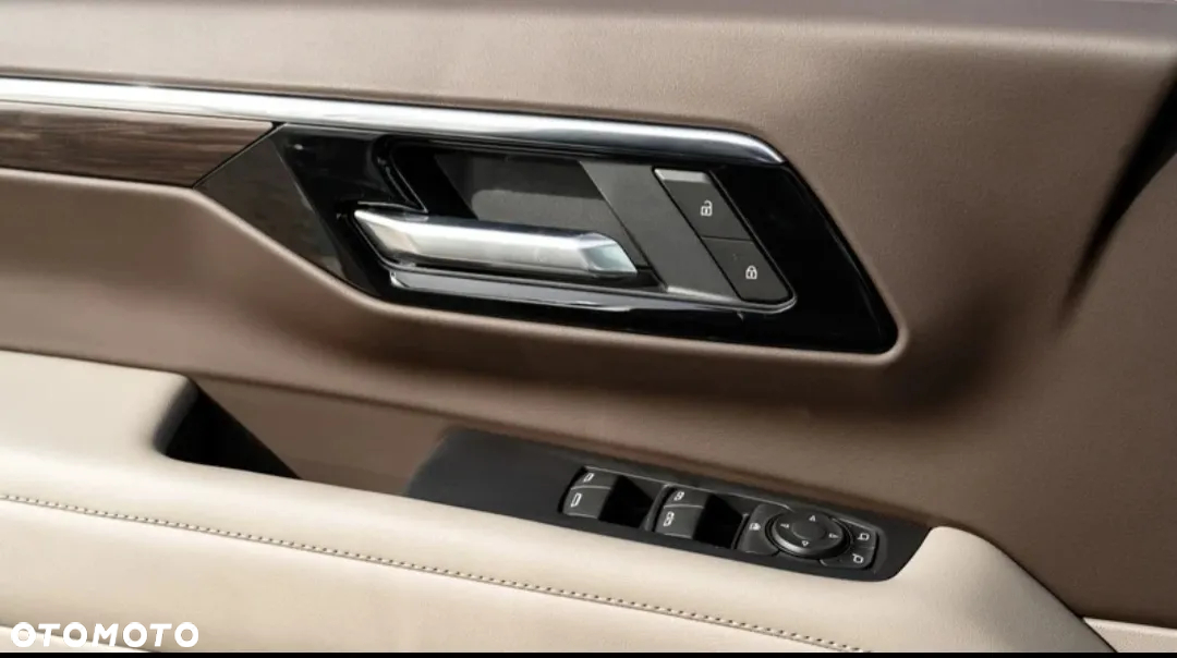 Chevrolet Tahoe - 6