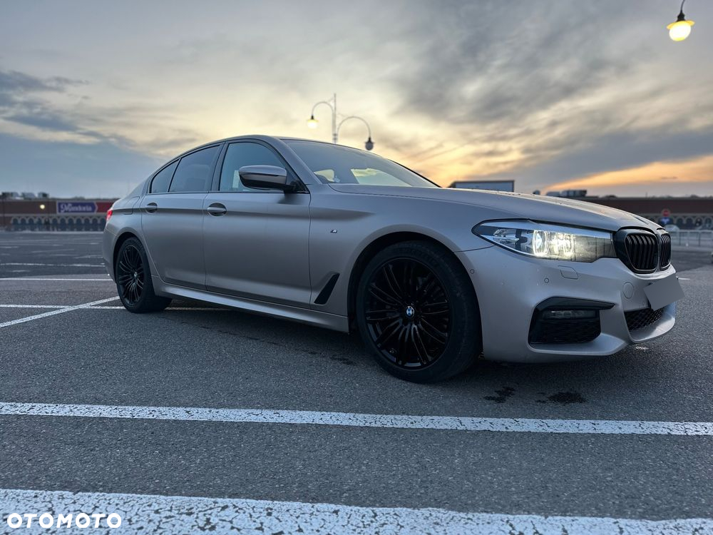 BMW Seria 5 520d M Sport - 3