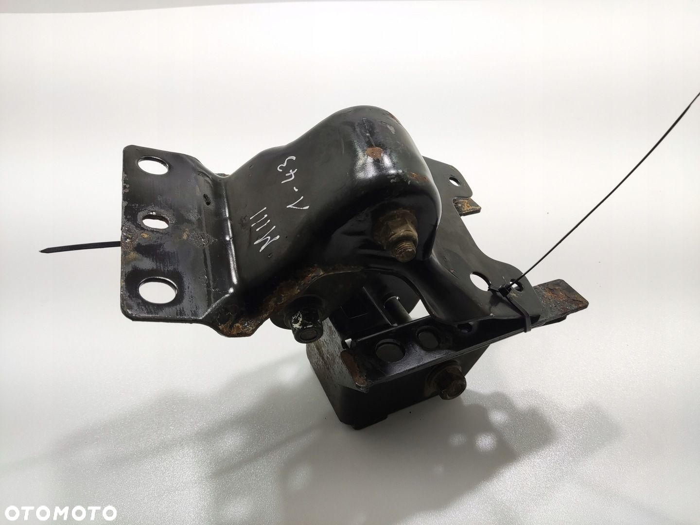 MOCOWANIE UCHWYT RESORA TYŁ RENAULT MASTER III OPEL MOVANO B 2010-2019 - 2