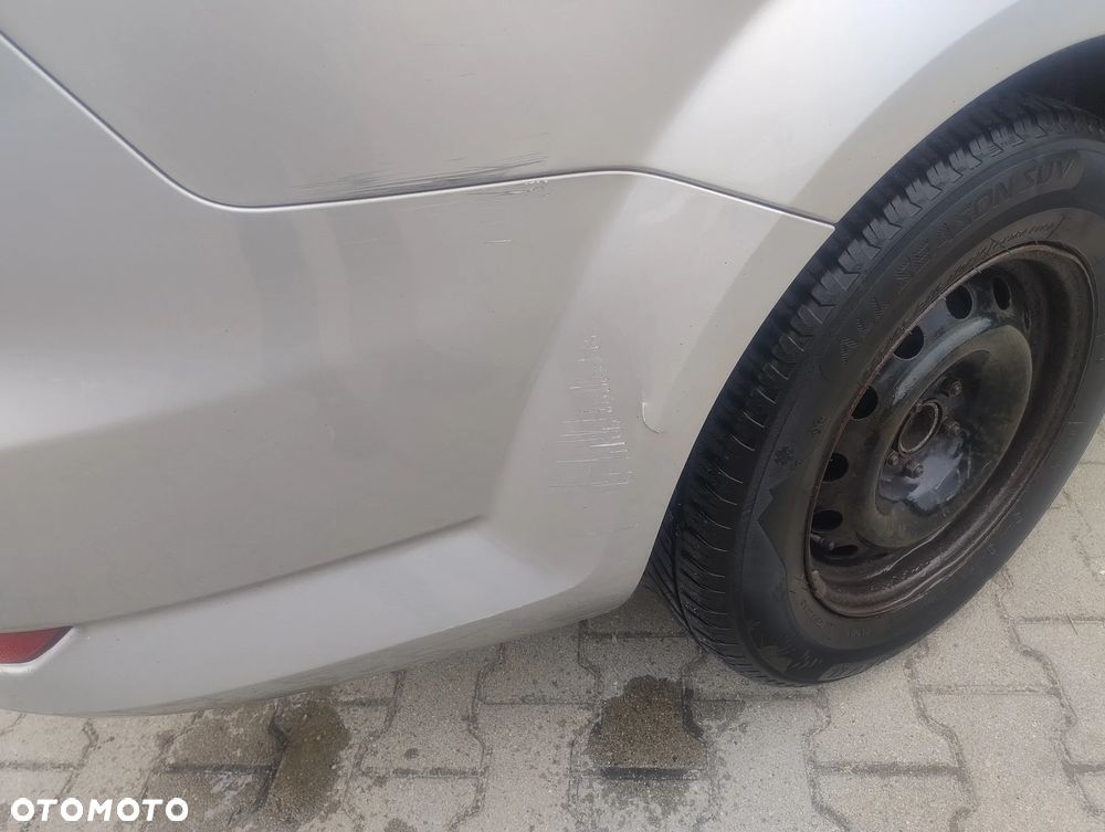 Ford Mondeo 2.0 TDCi Ghia - 15