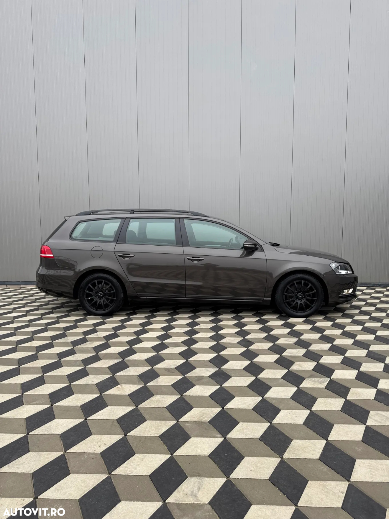 Volkswagen Passat Variant 1.6 TDI BlueMotion - 17