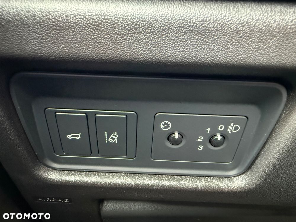 Land Rover Discovery Sport D150 - 20