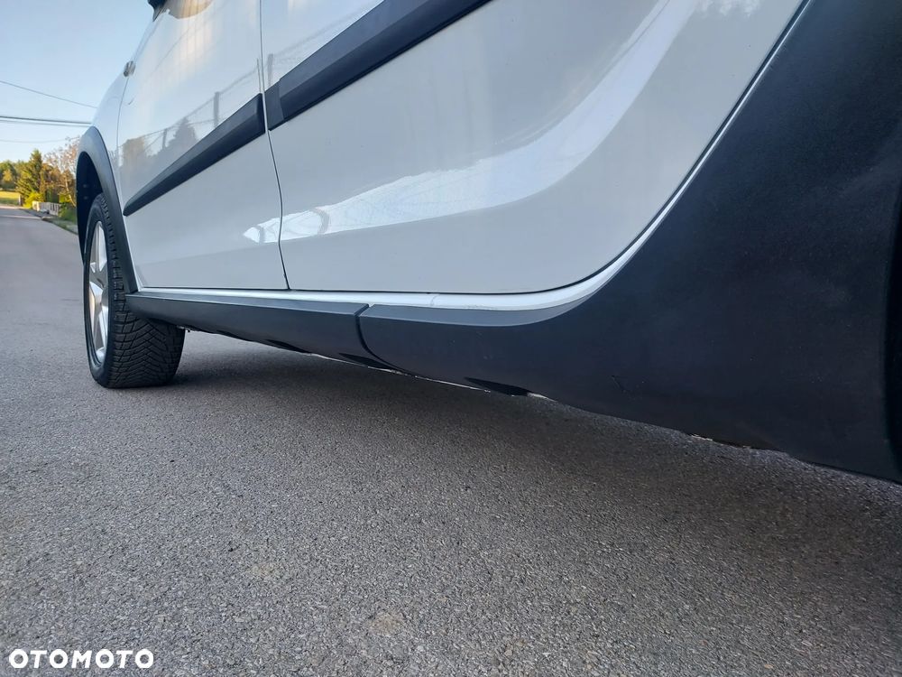 Dacia Sandero Stepway TCe 90 (S&S) Prestige - 30