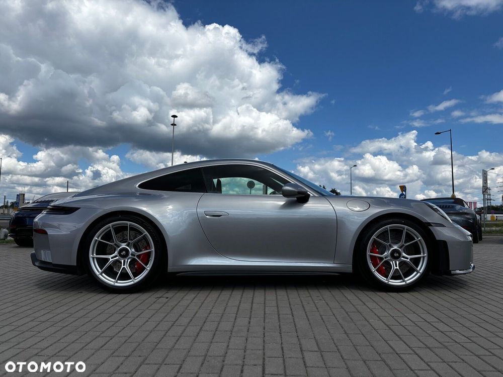 Porsche 911 - 4