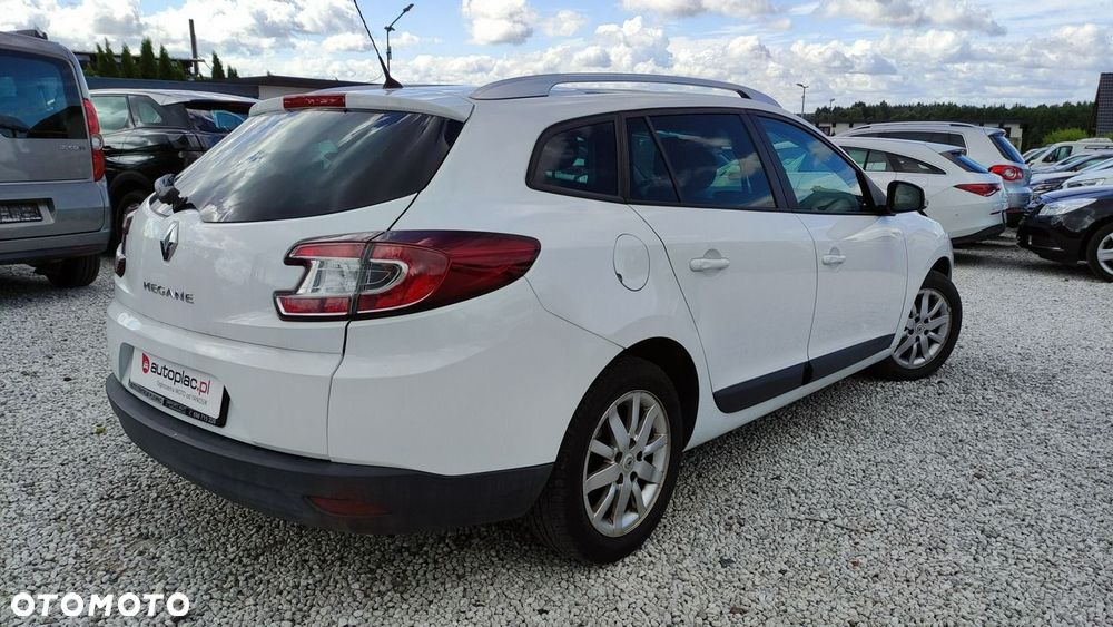 Renault Megane 1.6 16V 110 Authentique - 3